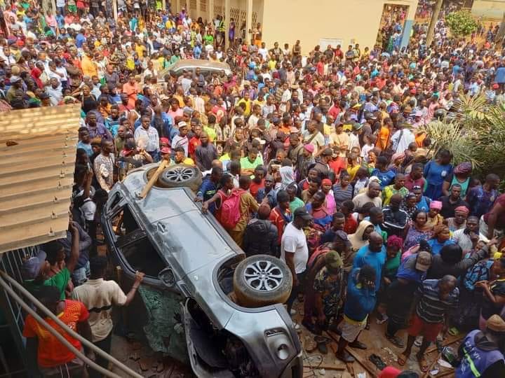 Cameroun/Education : Bousculade au Lycée Bilingue, Plus de peur que de mal !