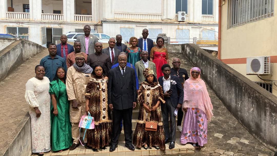 FESTIBA : Message des Dieux Pygmées à Paul Biya ! FESTIBA : Message des Dieux Pygmées à Paul Biya !