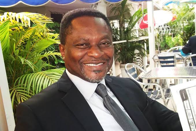 Anicet Ekanè et Puis Njawe : du Bis repetita ?