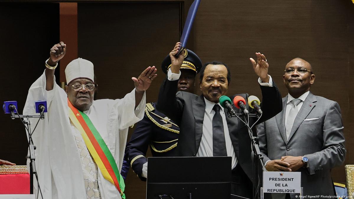 Pli- fermé “: Paul Biya félicite les parlementaires RDPC Pli- fermé “: Paul Biya félicite les parlementaires RDPC