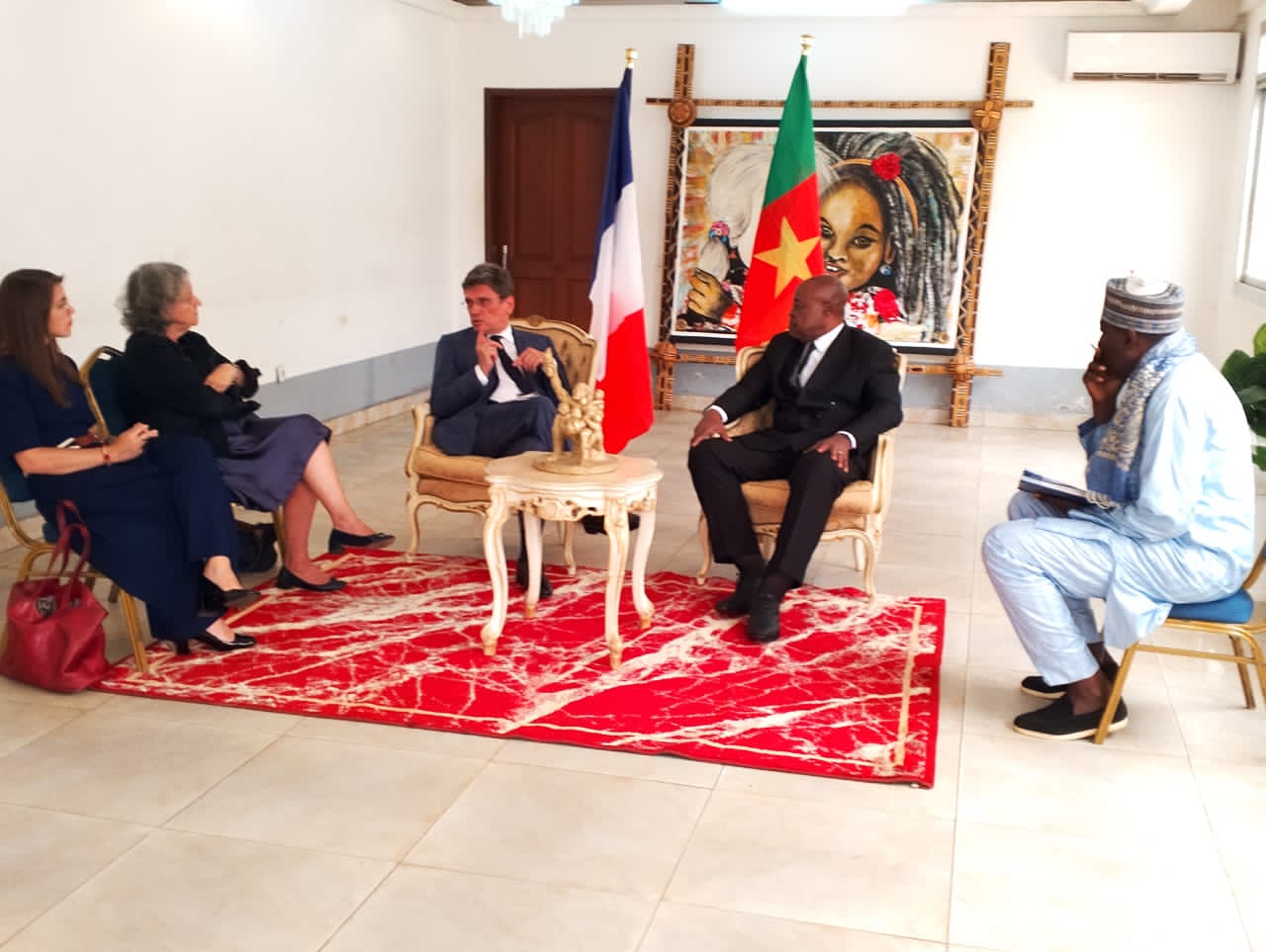 Cameroun-France : pour l’ avenir et par devoir de mémoire ! 